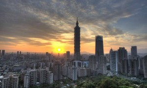 台海“敌人”冒头！南海风向有变，国防部措辞罕见，解放军做好准备