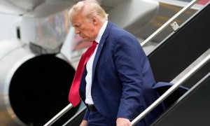 要中国放弃核武？菲防长这波要求，连美国都不敢说出口！东盟各国都看傻了
